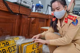 Chủ xe phải làm gì với phương tiện đã bán, bị mất nhưng chưa sang tên đổi chủ hay thu hồi biển số xe?