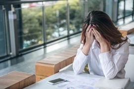 Mới nhất: Người chịu áp lực do công việc, học tập thuộc diện giám sát nguy cơ rối loạn tâm thần?