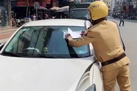 Ai là người nộp phạt khi xe biển xanh vi phạm quy định an toàn giao thông?