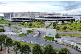 Bác sĩ Bệnh viện Bạch Mai, Việt Đức về cơ sở 2 làm việc được hỗ trợ thế nào?