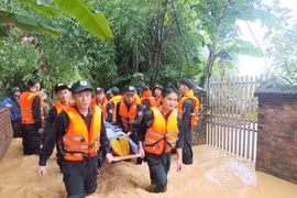 Cao Bằng: Ngập lụt nhiều nơi, nỗ lực di dời người và tài sản ra khỏi vùng nguy hiểm