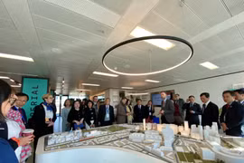 Việt Nam – Vương quốc Anh tăng cường trao đổi kinh nghiệm trong chăm sóc y tế dự phòng