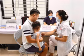 Trẻ dưới 6 tuổi được khám sức khỏe định kỳ miễn phí thế nào?