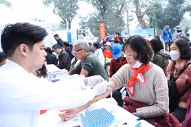 Hơn 10.000 người sẽ được khám sức khỏe miễn phí tại Hà Nội