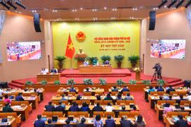 Hà Nội xem xét miễn nhiệm Ủy viên UBND TP với 11 Giám đốc sở, ngành