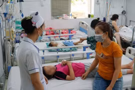 Sốt xuất huyết, tay chân miệng tăng nhanh, Bộ Y tế khuyến cáo gì?