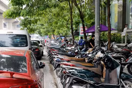 Hà Nội đề xuất mức phạt gấp đôi với hành vi lấn chiếm vỉa hè, lòng đường