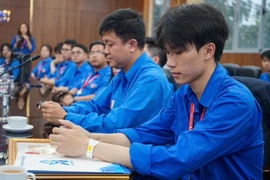 Nam sinh viên cứu người trong đám cháy được trao Huy hiệu "Tuổi trẻ dũng cảm"