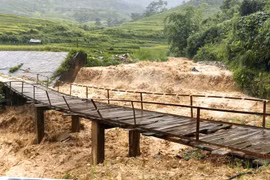 Hai người chết, một người mất tích do mưa lớn 