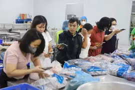 Hà Nội: Minh bạch hóa năng lực nhà cung cấp, đảm bảo chất lượng bữa ăn bán trú