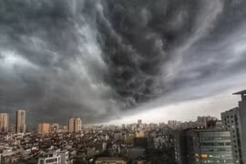 Chủ động ứng phó với dông lốc kèm sấm sét và mưa đá