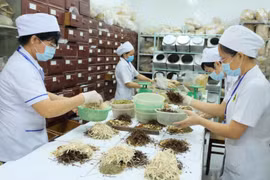 Quảng cáo y học cổ truyền thổi phồng công dụng, Bộ Y tế yêu cầu kiểm tra đột xuất