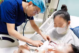 Liên tiếp nhiều trẻ em bị chó cắn phải nhập viện, bác sĩ khuyến cáo cách xử lý đúng