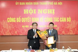 Ông Phạm Tiến Luật giữ chức Phó Giám đốc Trung tâm Phục vụ hành chính công TP Hà Nội