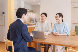 Vì sao nhân sự bất động sản, ngân hàng lâu năm… chuyển sang tư vấn bảo hiểm?