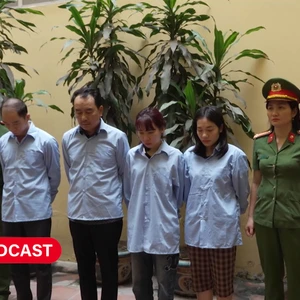 Điểm tin Podcast 23-05-2025: Khởi tố 4 cán bộ phường nhận hối lộ hơn 1,1 tỷ đồng