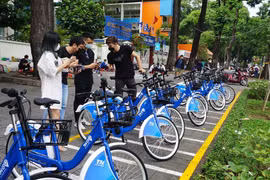 Triệt để tiết kiệm xăng dầu, đảm bảo an ninh năng lượng quốc gia (Bài 1): Hà Nội đẩy mạnh giao thông xanh vì tương lai bền vững