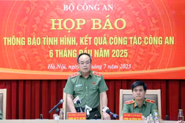 Không khoan nhượng với tội phạm, sẵn sàng làm điểm tựa cho nhân dân Thủ đô 