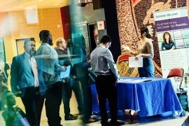 Người lao động Mỹ chật vật tìm việc làm trong kỷ nguyên trí tuệ nhân tạo 