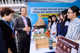 Trường học với thách thức về đào tạo nguồn nhân lực khoa học công nghệ