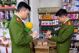 Xử lý cơ sở kinh doanh pháo hoa trái phép trên địa bàn phường Kiến Hưng