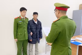 Mâu thuẫn tiền bạc, chị em gái đánh nhau 