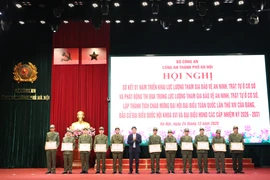 Để mỗi khu phố trở thành pháo đài vững chắc về an ninh trật tự