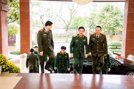 Đại tướng Phan Văn Giang thăm, chúc Tết cán bộ chiến sỹ Bộ Tư lệnh Cảnh vệ
