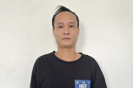 Vận động thành công đối tượng lừa đảo xuyên quốc gia ra đầu thú