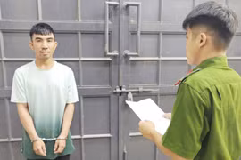 Bắt đối tượng mượn xe trộm cắp đi cầm cố