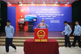 Những hình ảnh ở tổ bầu cử đặc biệt - Trại tạm giam số 1 CATP Hà Nội