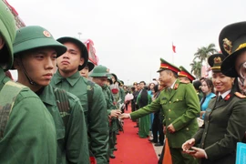 Phát huy truyền thống Thủ đô Anh hùng, xây dựng và bảo vệ Tổ quốc