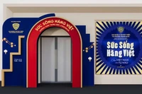 Tôn vinh Hàng Việt trên “phố hàng hiệu” Tràng Tiền