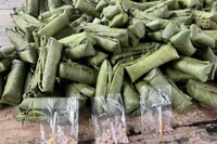 Khởi tố chủ cơ sở sản xuất giò chả sử dụng hàn the, thu giữ hơn 1,2 tấn thực phẩm vi phạm