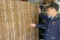 Phát hiện kho rượu ngoại gần 2.300 chai, không rõ xuất xứ