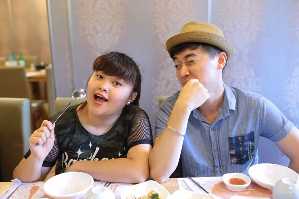 Top 8 rủ nhau ghé thăm “bà bầu” Thu Minh ảnh 10