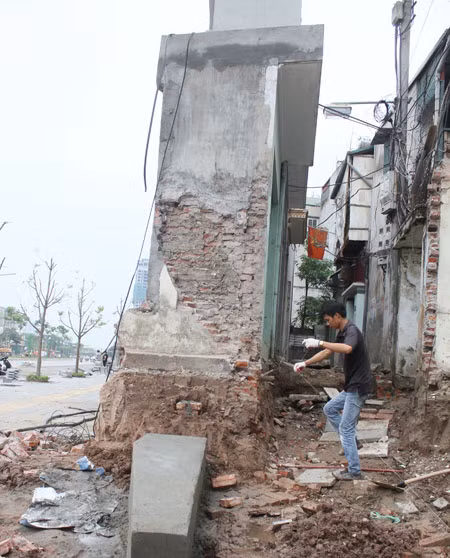 Không để phát sinh thêm nhà siêu mỏng, siêu méo ảnh 1