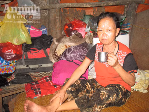 Kiếp không nhà và những người đàn bà nghèo… hút thuốc ảnh 2