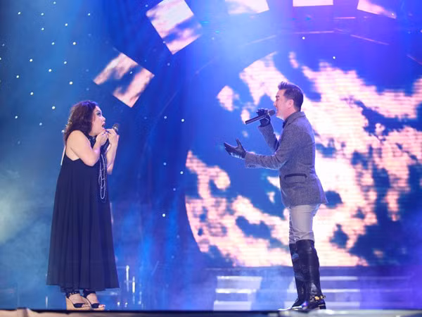 Đàm Vĩnh Hưng xuất hiện bất ngờ trong liveshow Dấu ấn cùng Siu Black ảnh 1