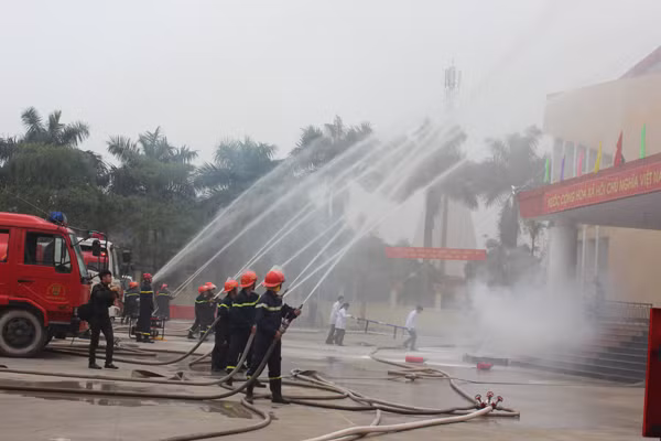 Nâng cao nghiệp vụ cứu nạn cứu hộ và cấp cứu ảnh 1