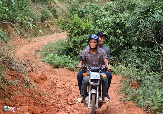 Hiểm trở lối lên căn nhà có 4 người bị giết ở Lào Cai ảnh 1