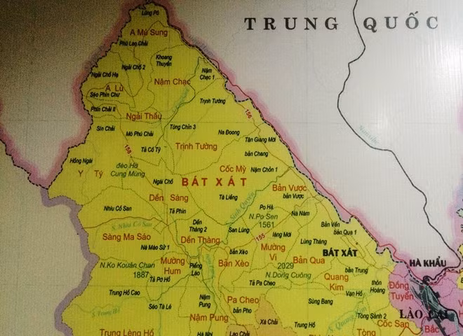 Hiểm trở lối lên căn nhà có 4 người bị giết ở Lào Cai ảnh 13