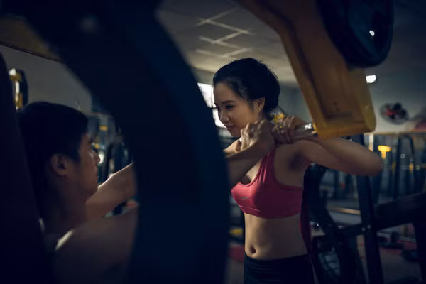 Ảnh cưới độc đáo của đôi bạn trẻ thành Vinh ảnh 2