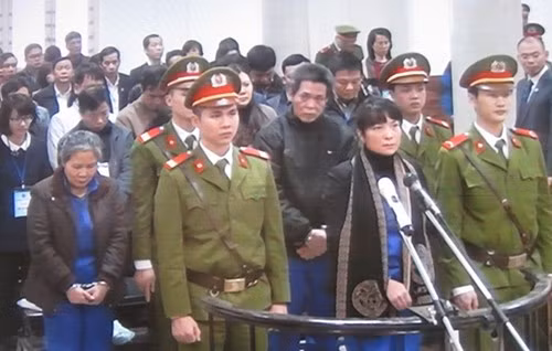 Audio 21-12-2015: "Xe điên" gây tai nạn đúng thời khắc Hoa hậu Hoàn vũ 2015 đăng quang ảnh 2