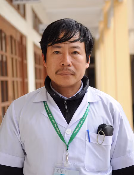 Mổ cấp cứu tại nhà trong đêm, cứu sống bệnh nhân nguy kịch bị vỡ thai ngoài tử cung ảnh 3