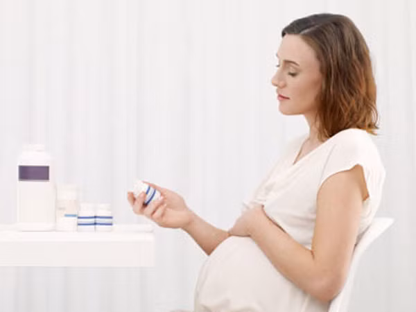 Uống paracetamol khi mang thai có thể ảnh hưởng thai nhi ảnh 1