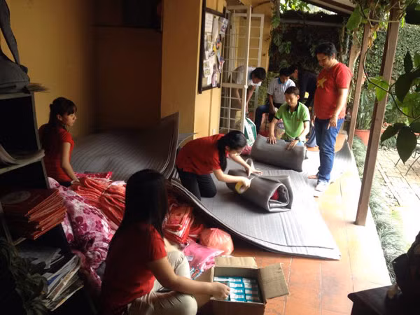 Ấm tình người Việt ở Nepal, sau trận động đất kinh hoàng ảnh 3