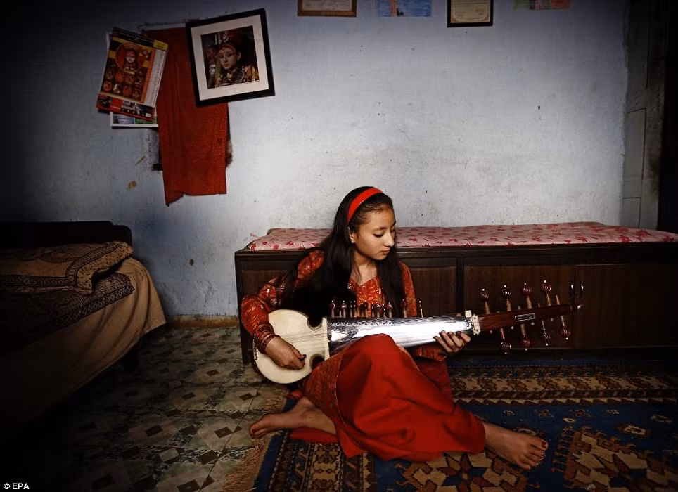 Kumari tại Nepal (2): Nữ thần hoàn tục ra sao? ảnh 5