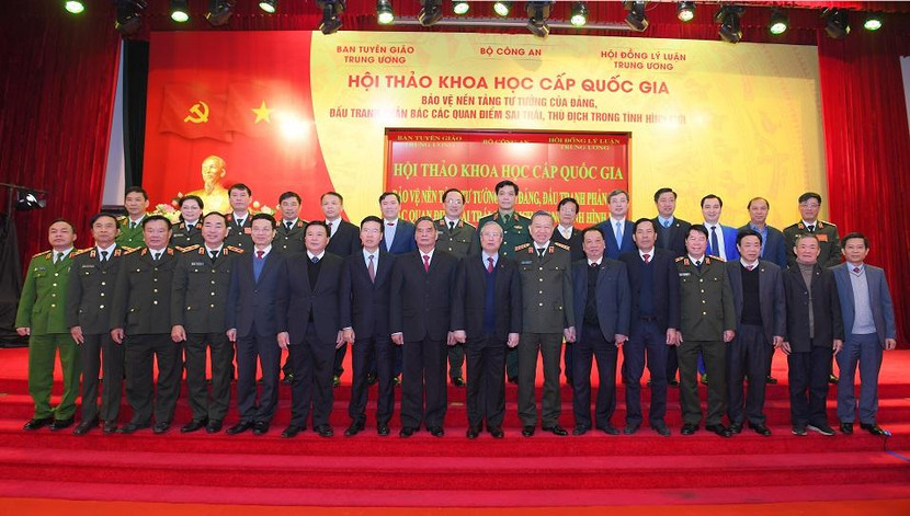 Các đại biểu tham dự Hội thảo