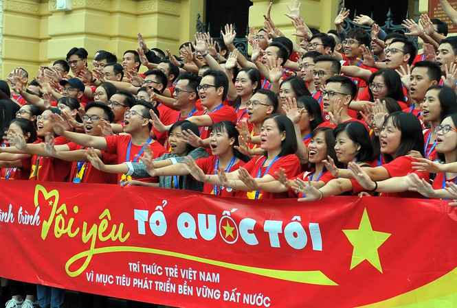 Thắng lợi của Cách mạng tháng Tám luôn khích lệ thế hệ trẻ dành tâm huyết, trí tuệ để xây dựng và bảo vệ Tổ quốc Thắng lợi của Cách mạng tháng Tám luôn khích lệ thế hệ trẻ dành tâm huyết, trí tuệ để xây dựng và bảo vệ Tổ quốc